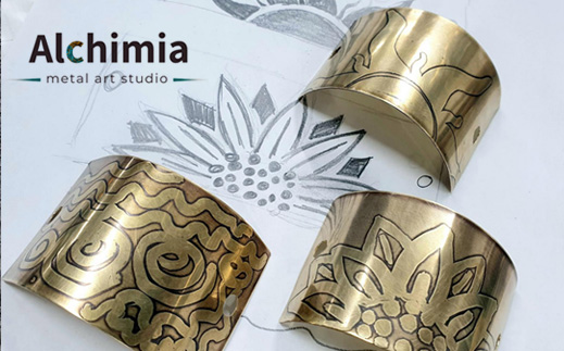 אלכימיה - סדנת צורפות מתכת כסף, פליז ונחושת ליחיד